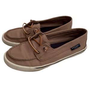 sperry lounge away taupe